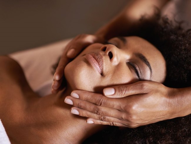 The St. Regis Signature Gold Facial